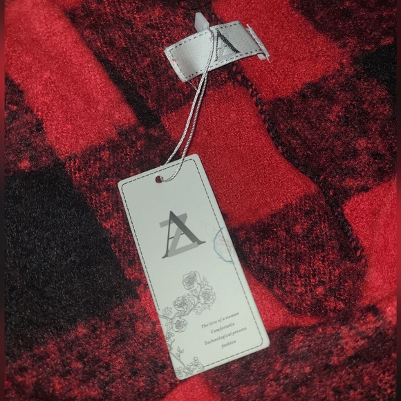 NWT Poncho - Picture 2 of 2